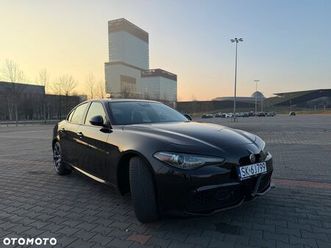 alfa romeo giulia 2.0 turbo 16v at8-q4 sprint