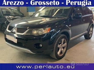 mitsubishi outlander 2.0 di-d instyle 7 p.ti dpf