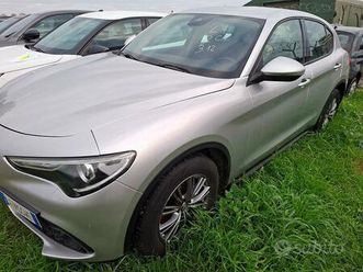 alfa romeo stelvio 2.2 160cv at8 *full led+navi+pd