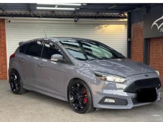 stunning ford focus st-3 in stealth grey smoke and pet free vehicle