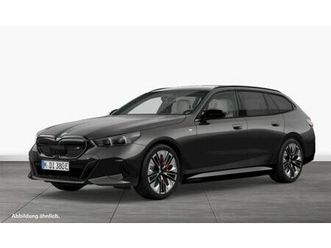 bmw i5 m60 xdrive touring m sportpaket pro b&w pano.