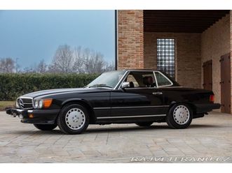 mercedes-benz 560 sl r 107 1986