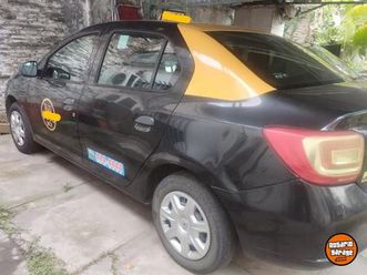vendo taxi completo