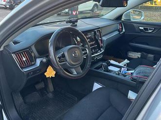 auto volvo v 60 del 2022 235 mila km