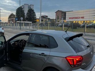 volkswagen polo 1,0 r-line