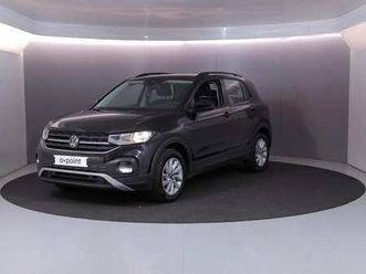 volkswagen t-cross 1.0 tsi life 110 pk automaat (dsg) | navigatie via app | parkeersensoren | achteruitrijcamera | autom. airco | stoelverwarming |