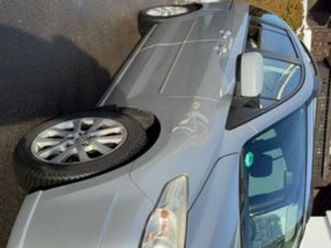 mazda 5 1.8 116 7 sitzen