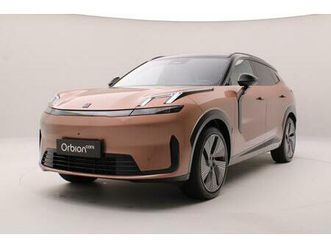 lynk & co 08 more phev