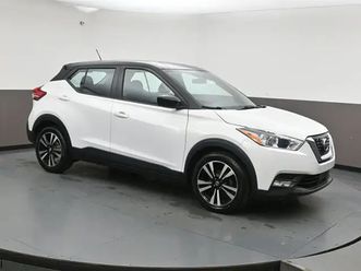 2020 nissan kicks sv carplay, android auto, blind spot monitorin