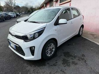 urban italiana uff. unico propr. pari al nuovo