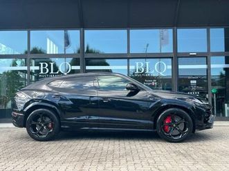 lamborghini urus 4.0 - iva esposta