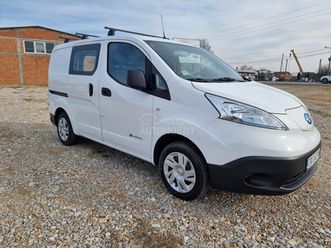 nissan nv200 e nv 200