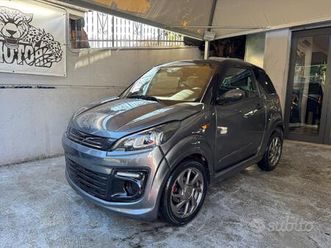 ligier js50 sport unico proprietario finanziabile