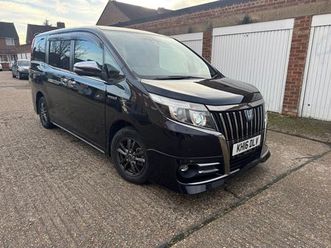 2016 toyota noah hybrid 1.8 litre