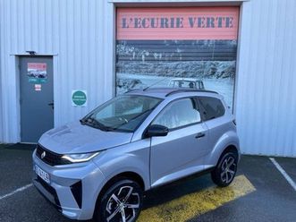 aixam crossover premium 1 er main état neuf cuir caméra de recul carplay