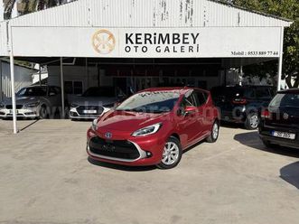 2022 model otomatik toyota aqua