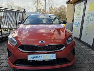 kia pro_ceed 1.6-v záruce-max.výbava-navi