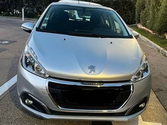 peugeot 208 1.6 hdi commercial contrôle technique ok