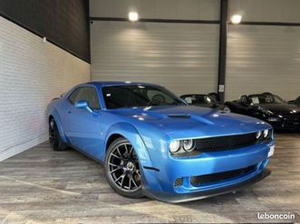 dodge challenger scat pack 6.4 v8 widebody + caméra de recul