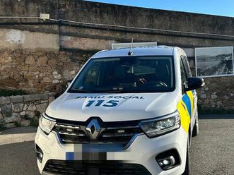 renault kangoo vp techno tce 130 bva – 2023 – comme neuf – 13 500 km