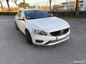 volvo s60 phase 2 r-design 181cv-geartronic 8-blanche-la distribution et la vidange de boite de vitesse faites le 21/03/2025 - crit'air 2