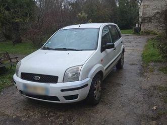ford fusion équipée ethanol de 2004