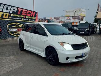 2003 model otomatik toyota ist