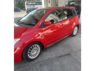 2004 model otomatik toyota ist