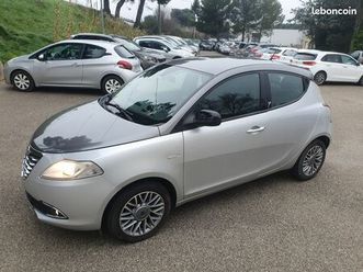 lancia ypsilon 1.3l d 5cv 95ch moteur a chaine