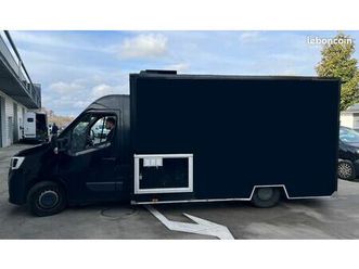 foodtruck renault master équipé