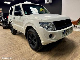 mitsubishi pajero iii (2) 3.2 di-d 200 sport black 3p