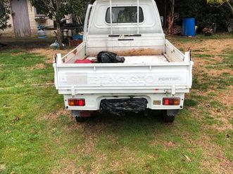 véhicule utilitaire benne