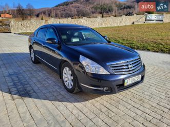 nissan teana 2010