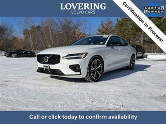 used 2024 volvo s60 b5 core dark theme