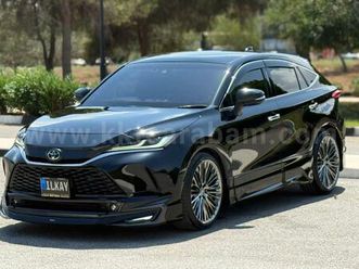 2022 model otomatik toyota harrier