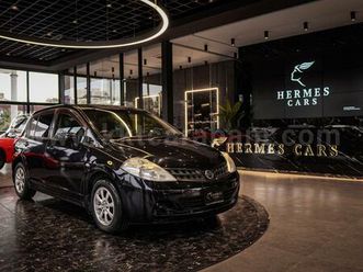 2010 model otomatik nissan tiida