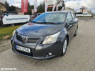 toyota avensis touring sports 1.8 business edition