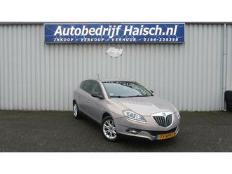 lancia delta 1.4 tjet 120