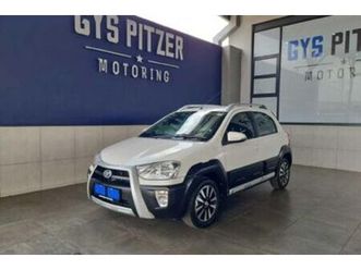 2018 toyota etios cross 1.5 xs 5-dr