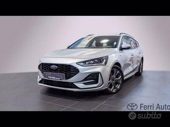 ford focus station wagon