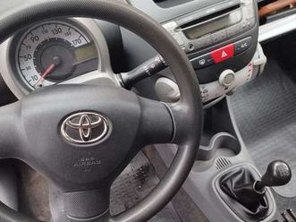 aygo i 2005 5p 1.0 sol connect red edition