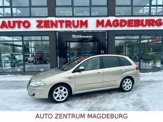 fiat croma 2.2 16v mpi emotion *navi*xenon*panorama*