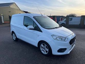 ford transit courier 2021