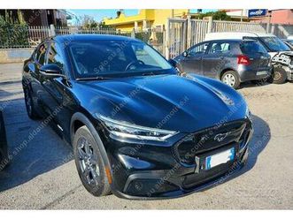 ford mustang mach e stand range no obbligo finanz.