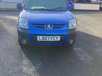 2007 peugeot partner combi 1.6 hdi escapade 5dr