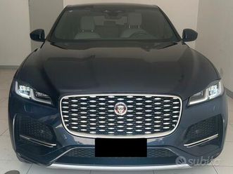 jaguar f-pace autocarro