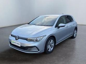 ② volkswagen golf viii life — volkswagen — 2ememain