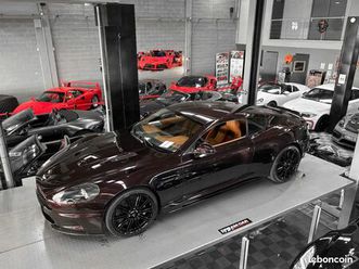 aston martin dbs v12 5.9 - amethyst red