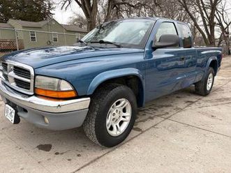2003 dodge dakota slt
