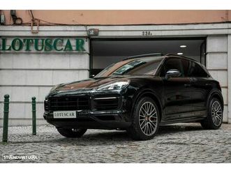 porsche cayenne standard